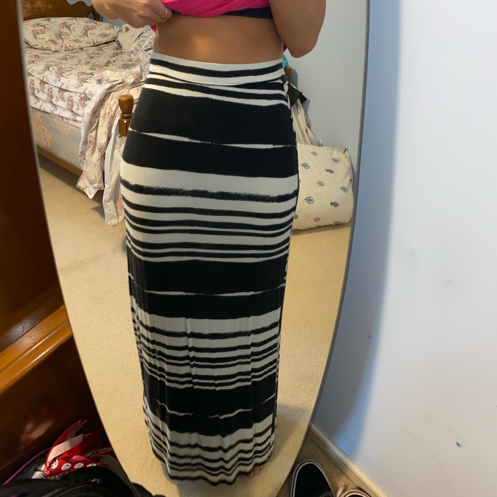 Jessica Simpson Maxi Skirt